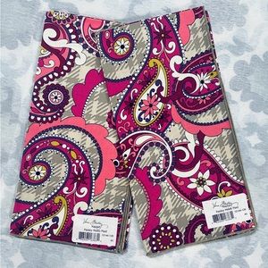 NEW with tag Vera Bradley PAISLEY MEETS PLAID Napkin. ONE
